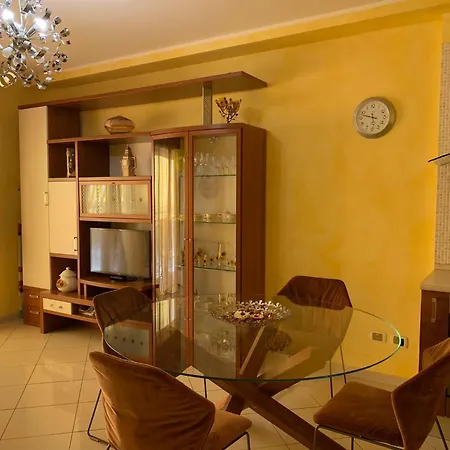Appartement Elegante Tra Casino' E Chiesa Russa Con Garage San Remo